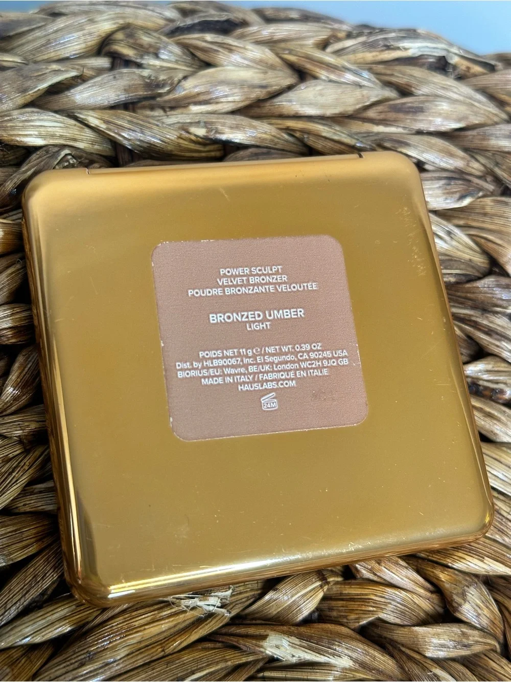 Like new Haus Labs Power Sculpt Velvet Bronzer shade Bronzed Umber Light